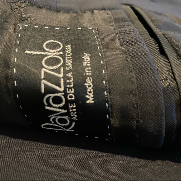 Ravazzolo men’s tailored suit - Picture 3 of 4